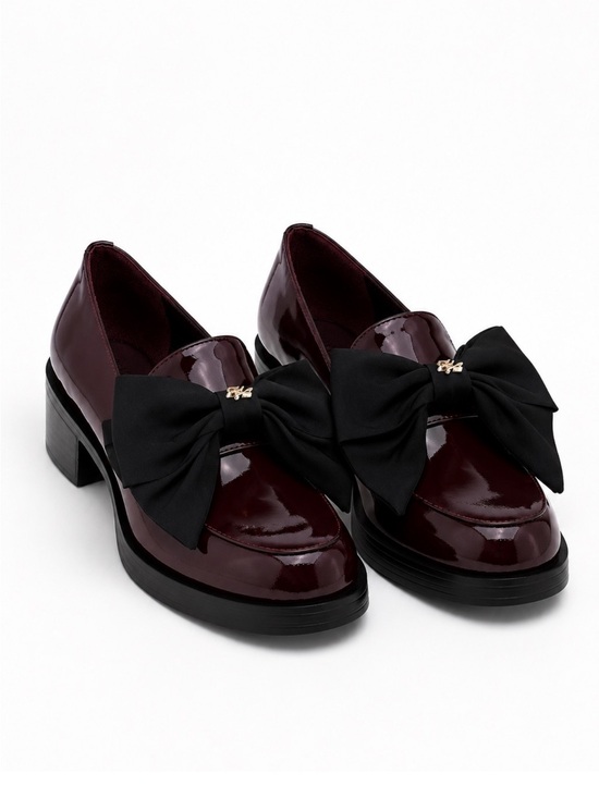Karl Lagerfeld Shoes - NWT KARL LAGERFELD PARIS Camilia Patent Leather Bow Detail Loafer Pumps Sz 8